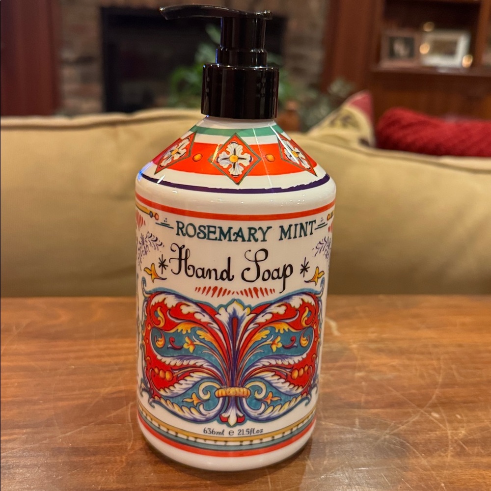 NEW! Deruta Hand Soap Home and Body Company 21.5 fl oz Rosemary Mint Colorful